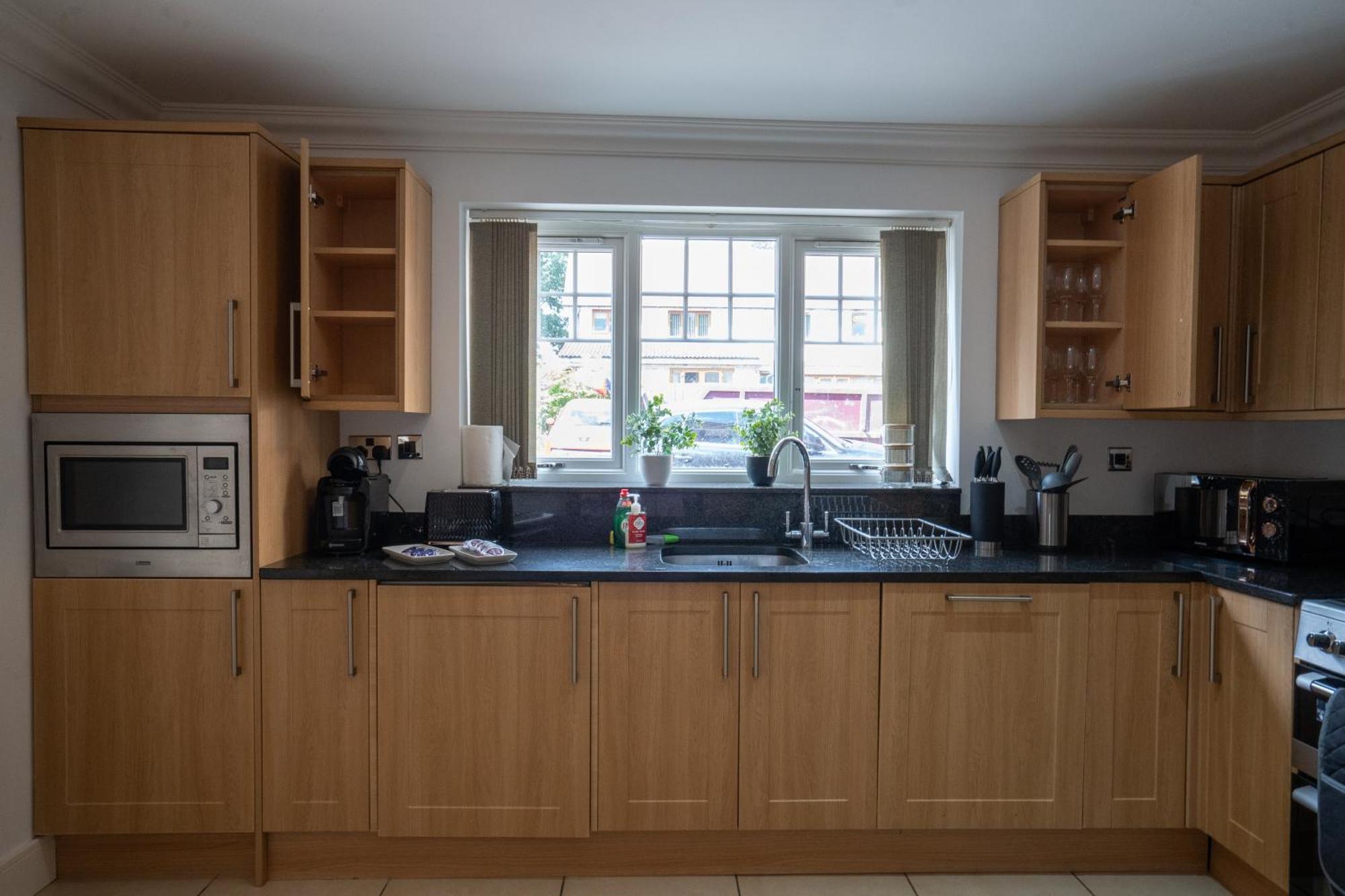 马斯顿格林Emirates House, Luxe 5 Bed, With King Sized Beds, Next To Aiport & Nec, Jlr 5 Mins别墅 外观 照片